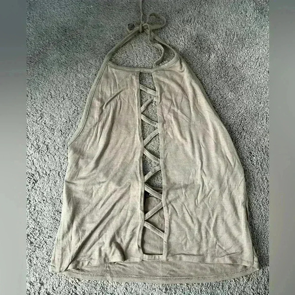 NWT Boohoo tan lightweight tie neck cropped halter top cut outs size large - Picture 5 of 9